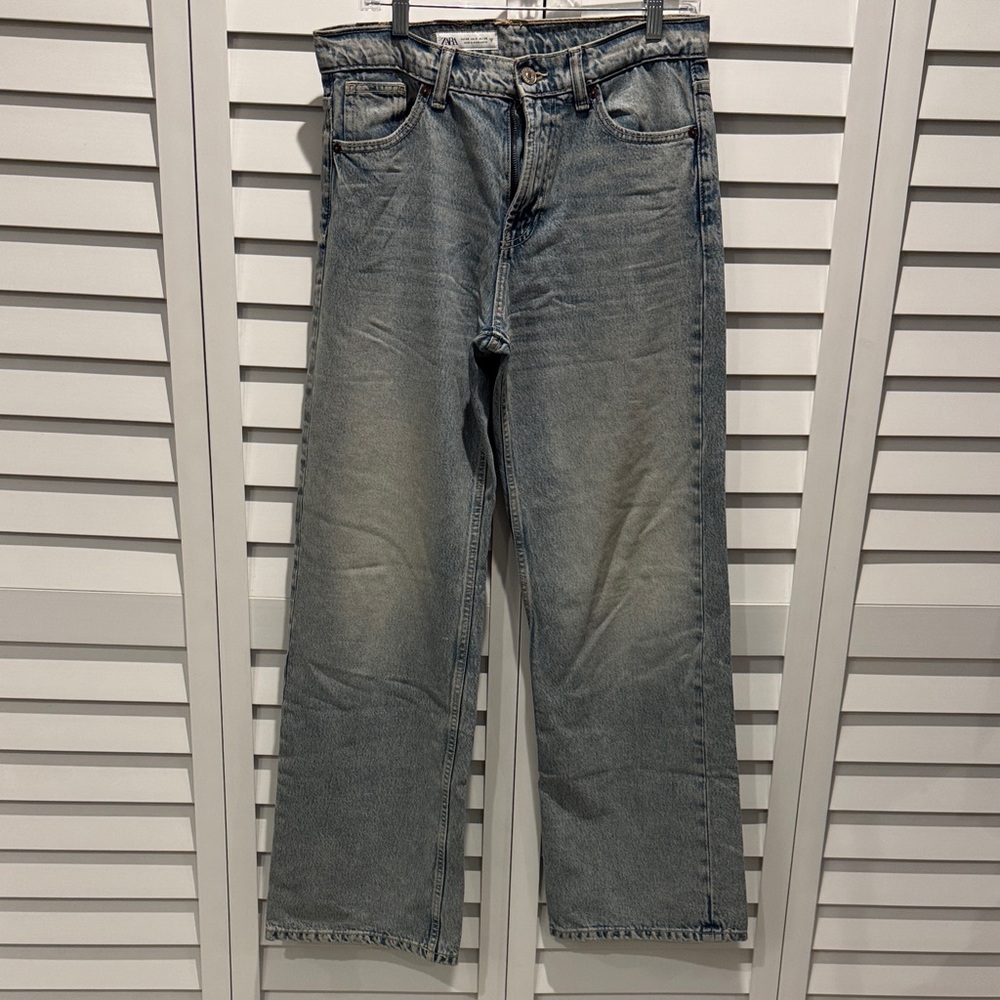 Zara Women's Flare Jeans in Classic Blue
